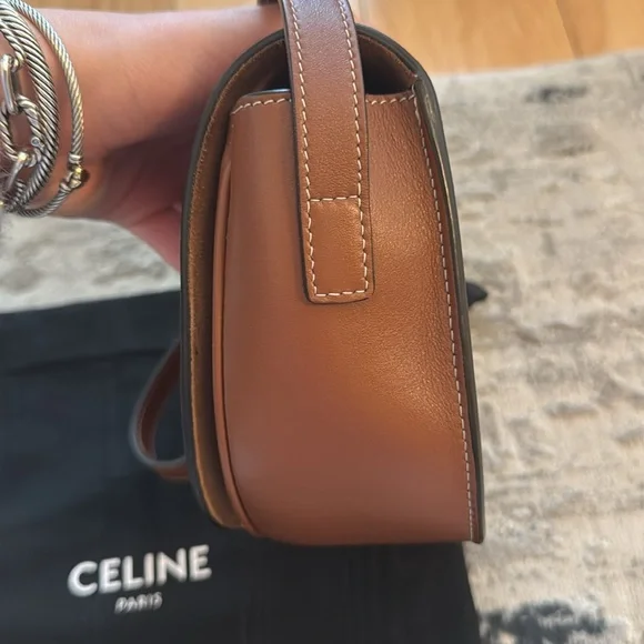 **AUTHENTIC** Celine Folco Cuir Triomphe in Smooth Calfskin - Picture 11 of 11